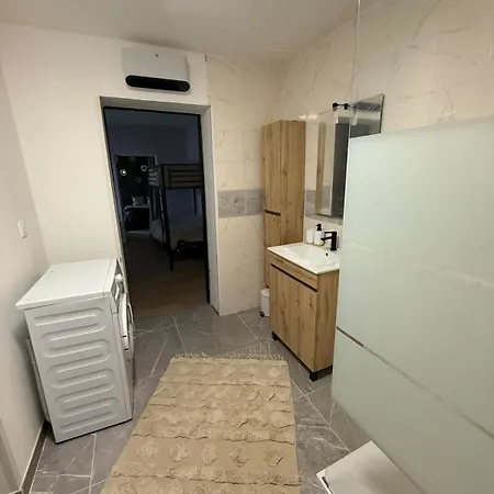 La Maison Du Vivier Face Au Plan D Eau * Sin-le-Noble