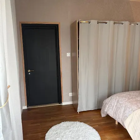 بيت للعطل La Maison Du Vivier Face Au Plan D Eau *